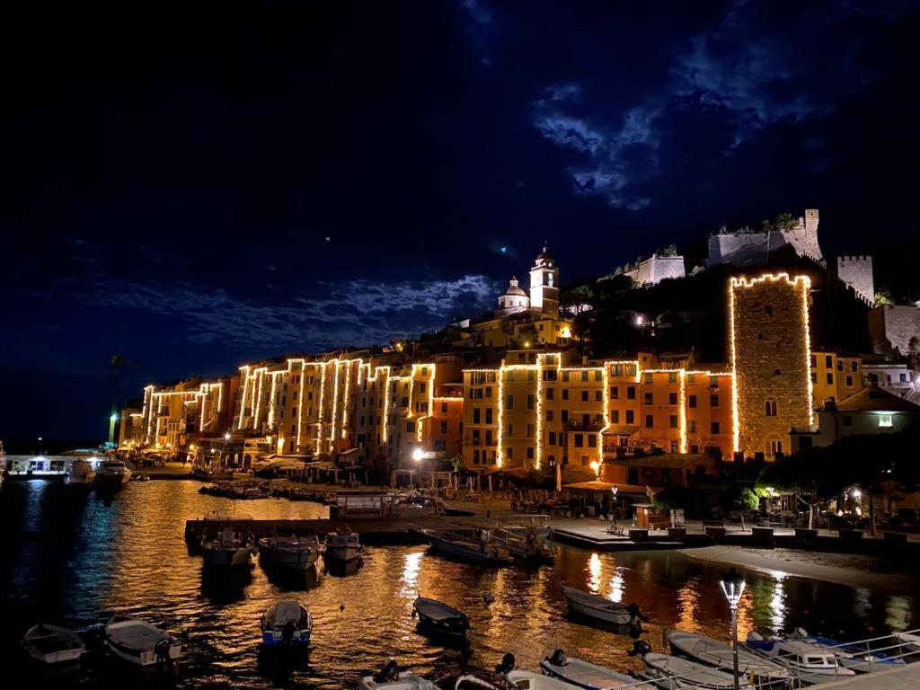 White Dreams Villa Porto Venere Bagian luar foto